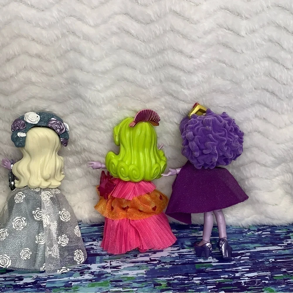 Capsule Chix Fashion Dolls 5